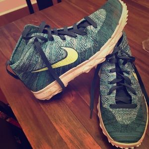 Nike Flyknit Chukka golf shoes